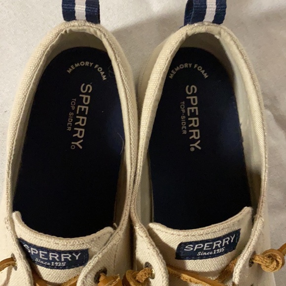 Sperry Slip On shoes - Picture 2 of 5